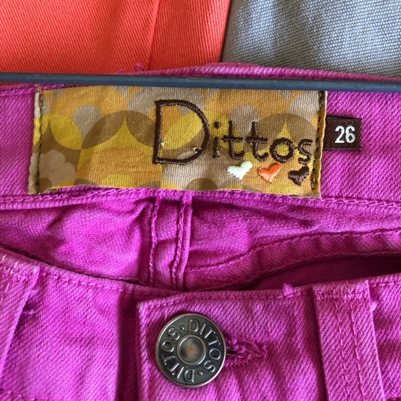 Y2K Dittos Fuchsia Pink Ankle Cropped Jeans Scalloped zippered size 26 - Picture 7 of 8